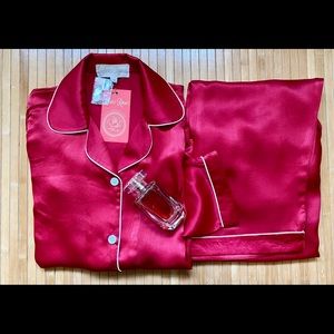 Women 100% Silk Red Pajama Set
